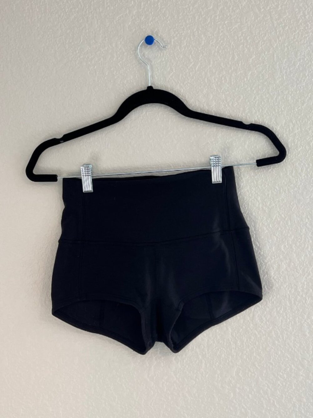 Lululemon Black High Rise Short Shorts Size 6